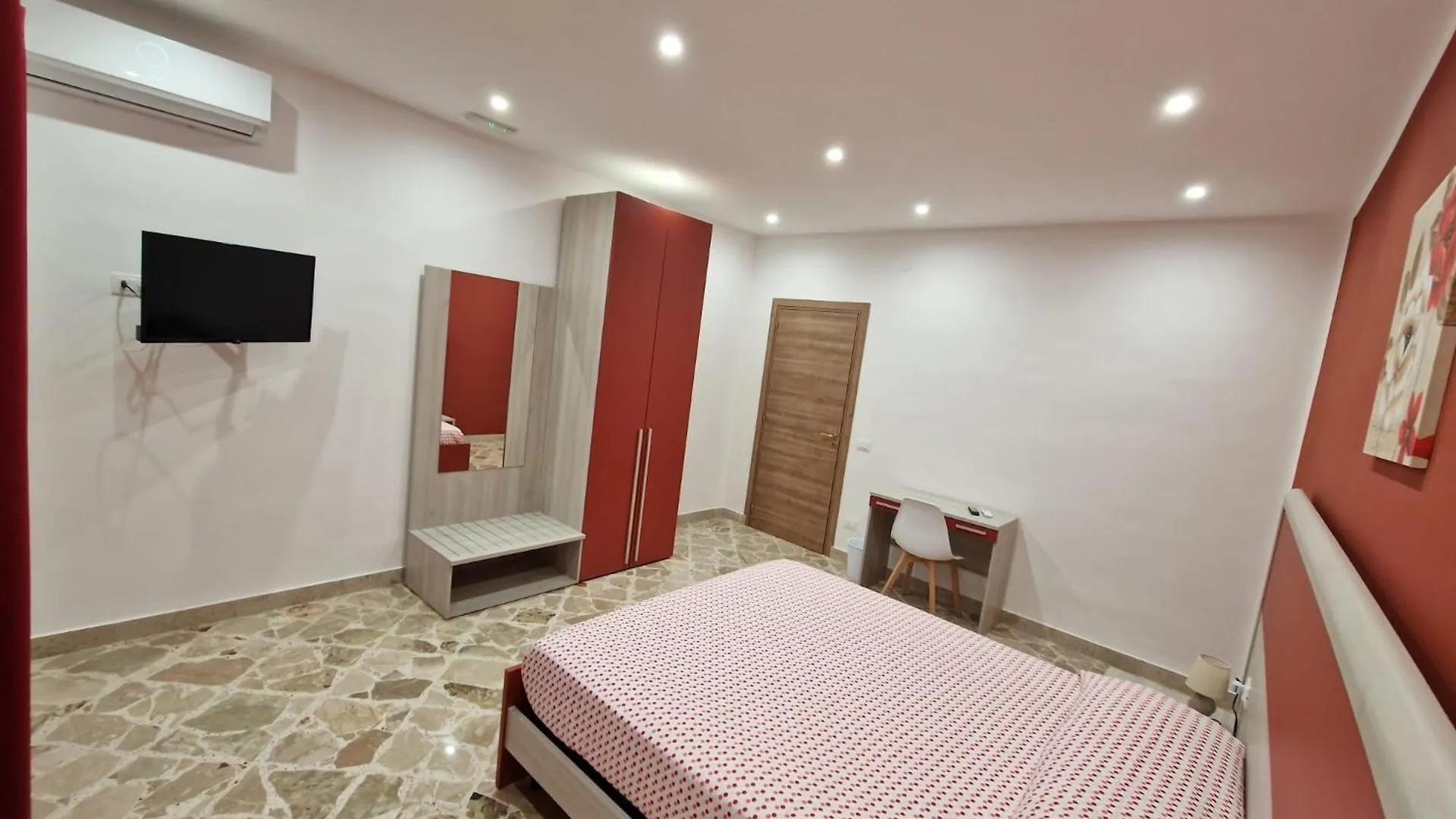 Casa Vera Piana Degli Albanesi 0*,